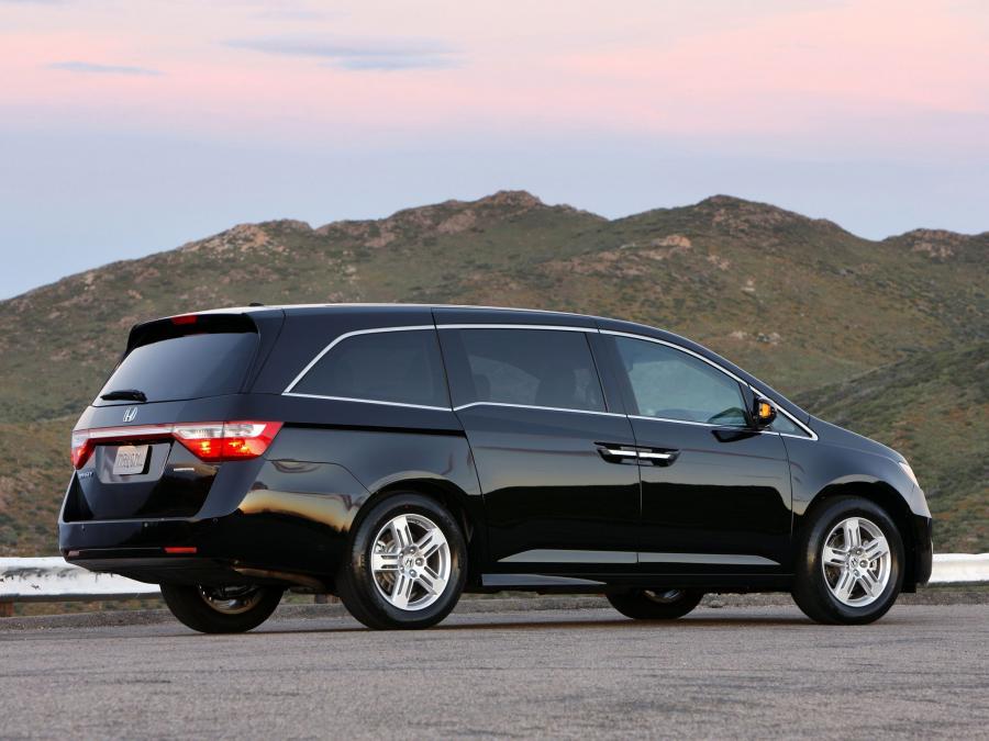  Honda Odyssey 2010 года  (US) (фото 10 из 12)